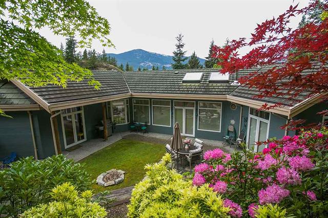159 STONEGATE DRIVE, West Vancouver, BC
