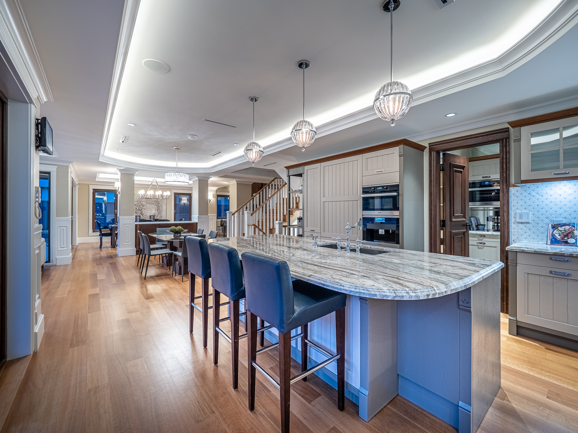 2809 Edgemont Boulevard, North Vancouver 23