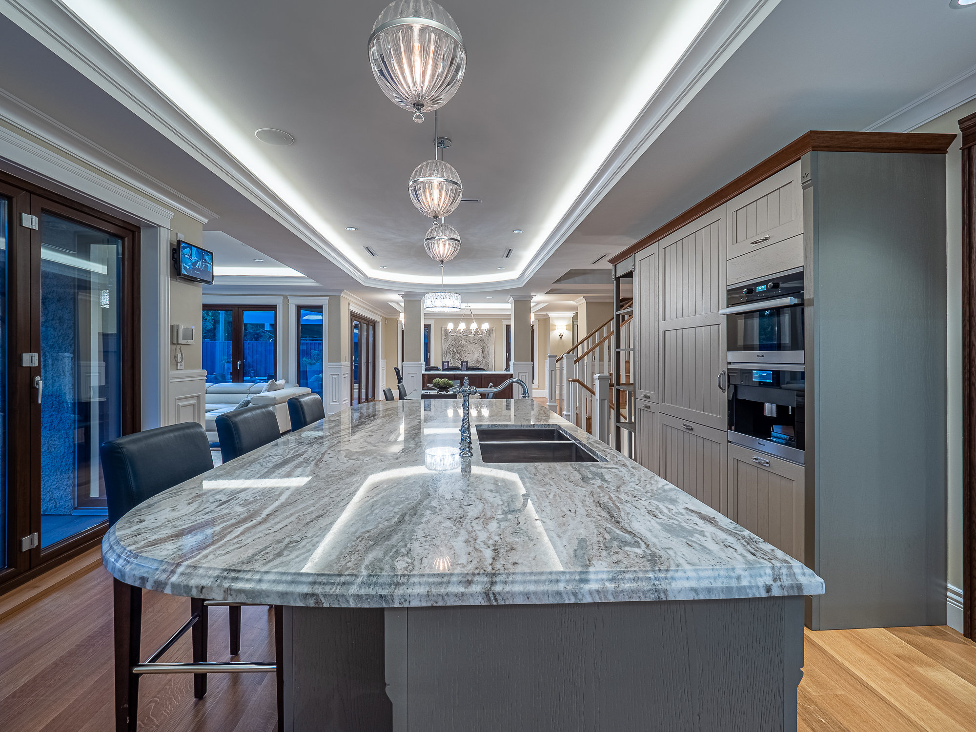 2809 Edgemont Boulevard, North Vancouver 24