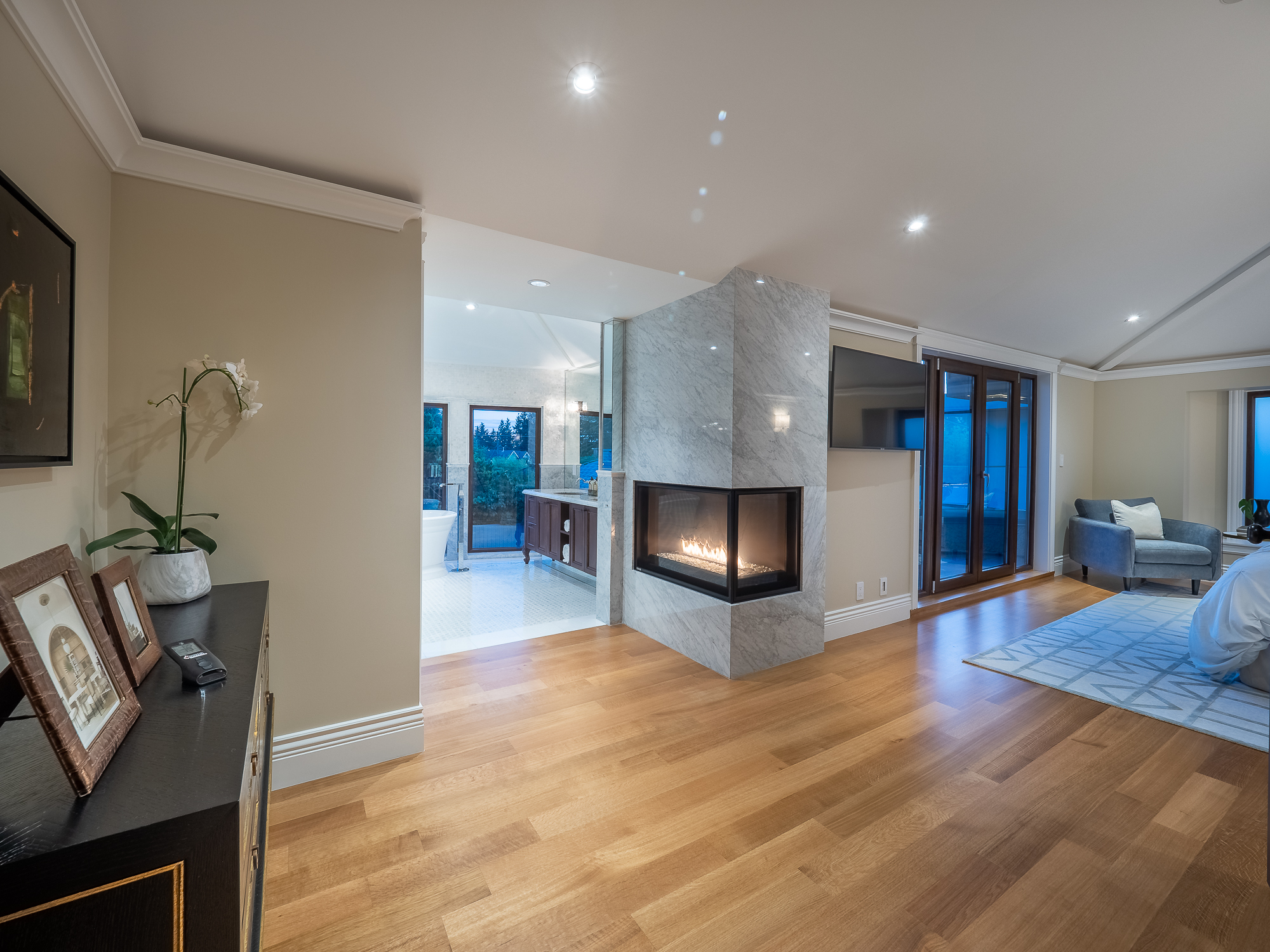 2809 Edgemont Boulevard, North Vancouver 29