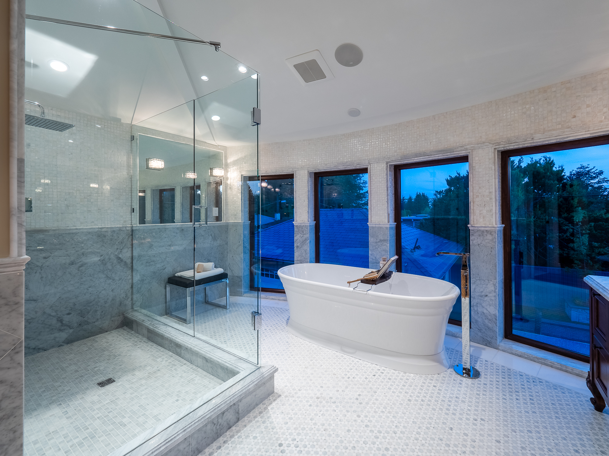 2809 Edgemont Boulevard, North Vancouver 30