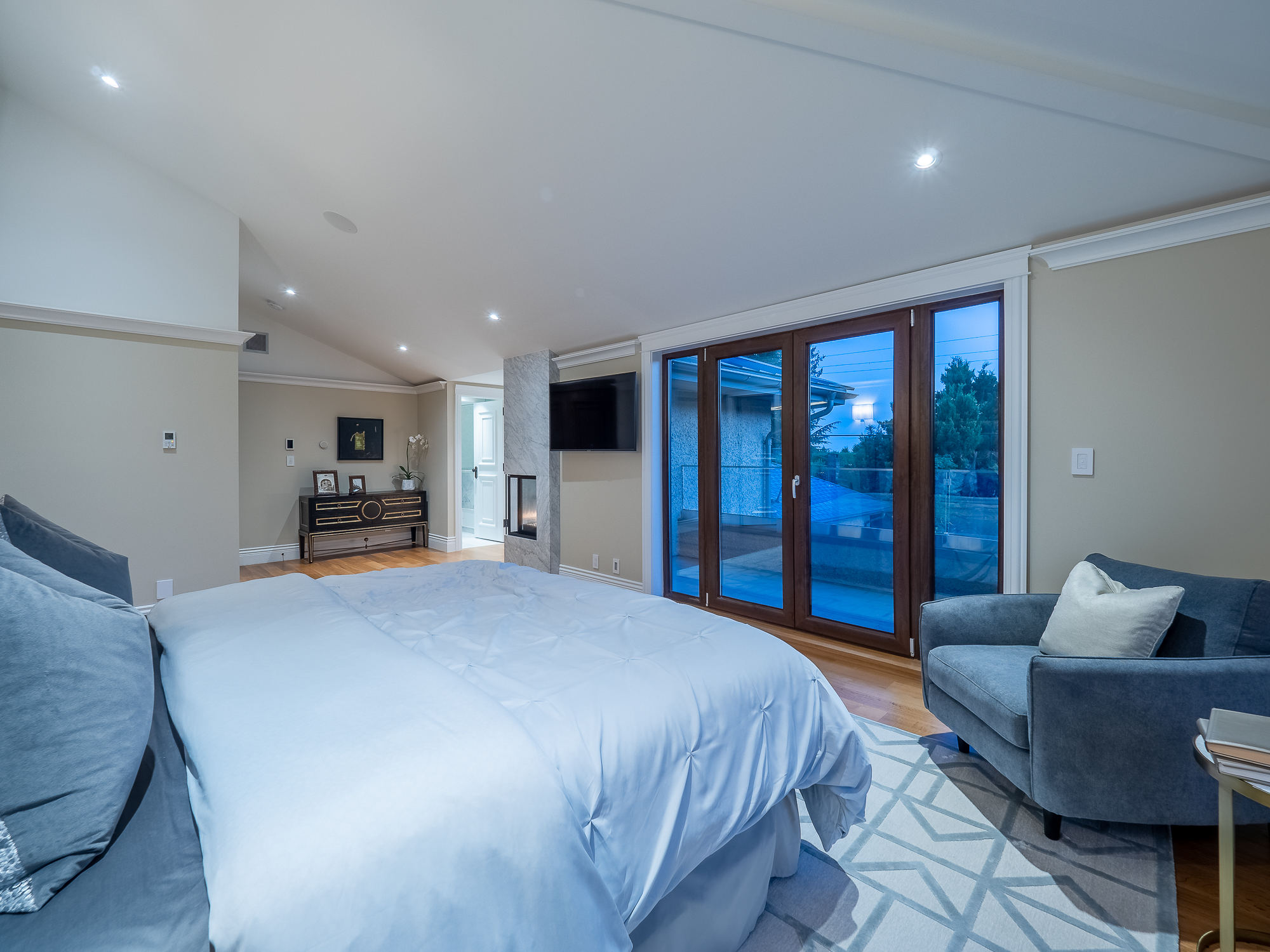 2809 Edgemont Boulevard, North Vancouver 33