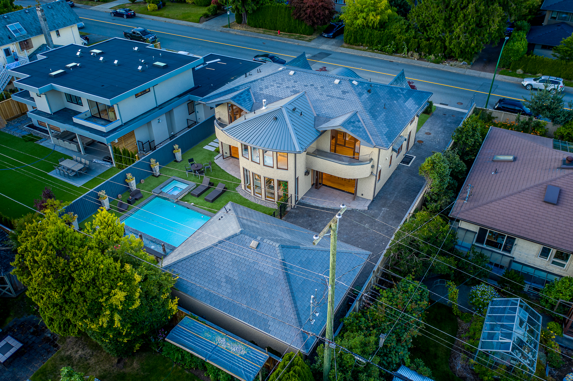2809 Edgemont Boulevard, North Vancouver 48