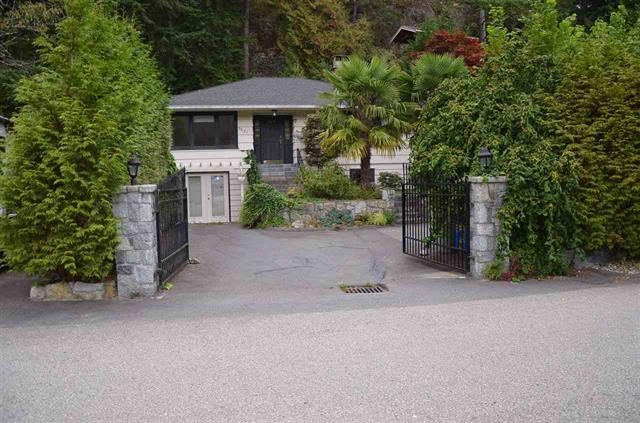 5637 EAGLE HARBOUR ROAD, West Vancouver, BC