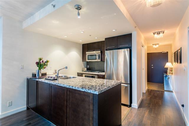 702 918 COOPERAGE WAY, Vancouver West, BC