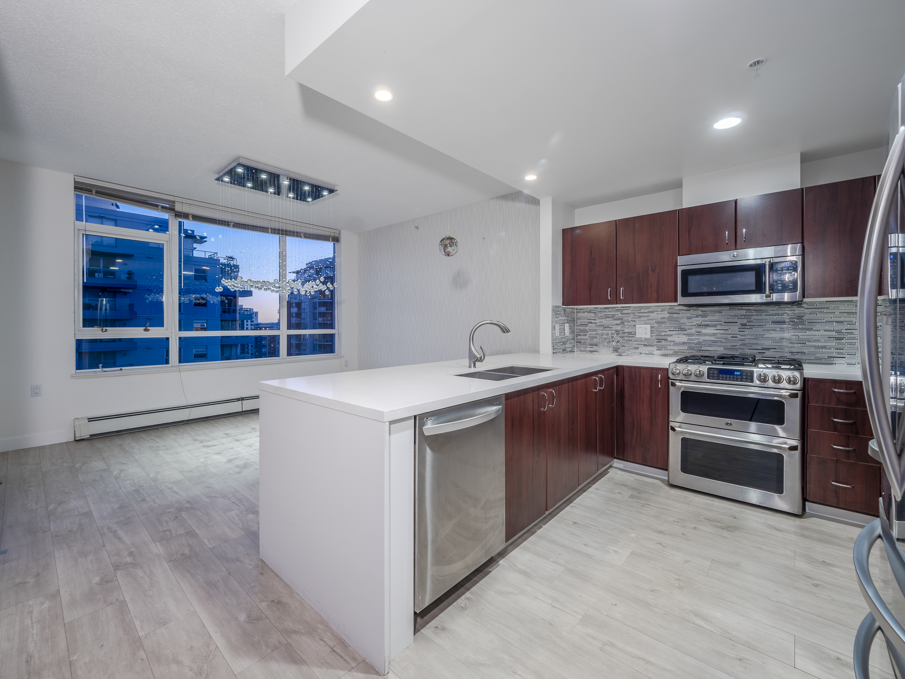 1204 120 W 16Th Street, North Vancouver 27