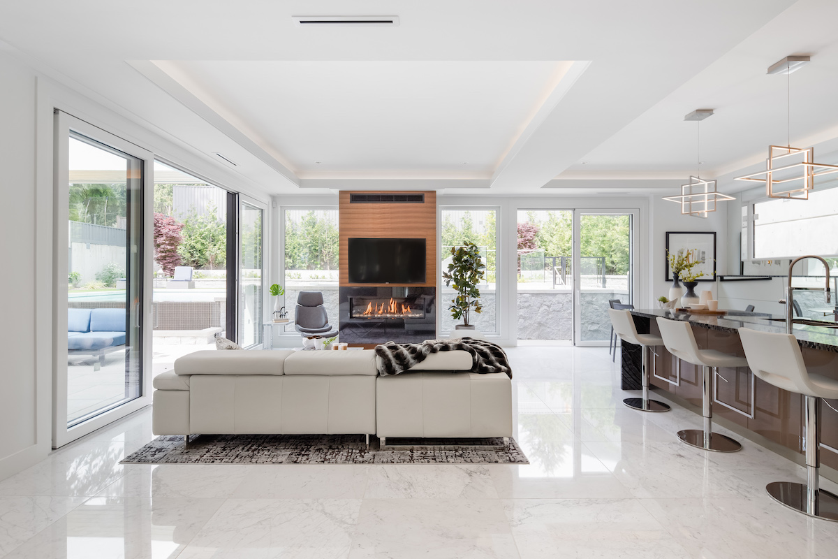 858 Clements Avenue, North Vancouver BC 6
