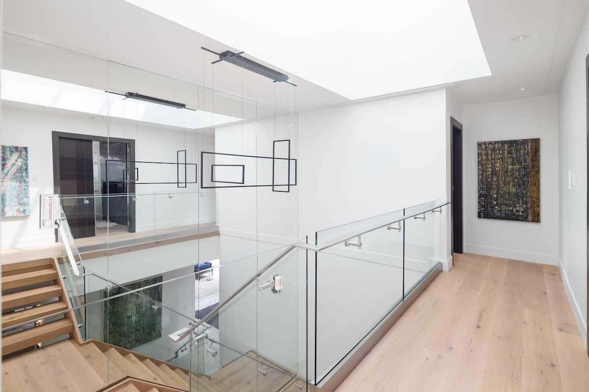 858 Clements Avenue, North Vancouver BC 29
