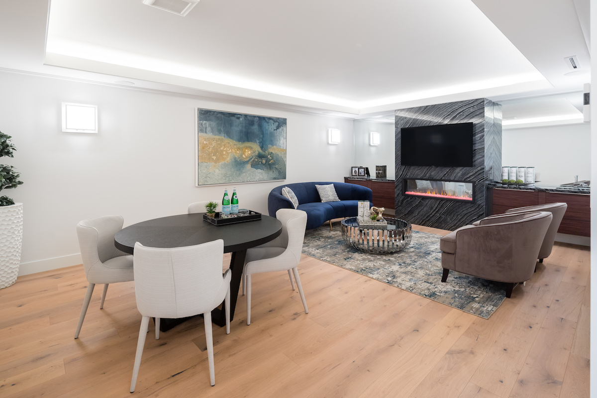 858 Clements Avenue, North Vancouver BC 47
