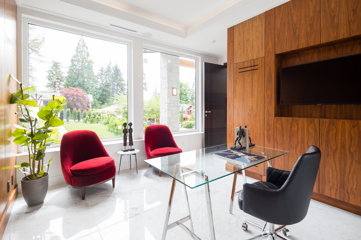858 Clements Avenue, North Vancouver BC 53