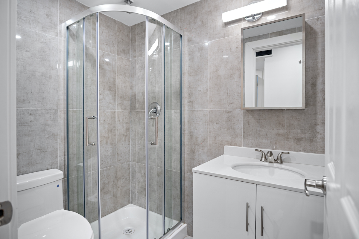 1806 Chalmers Ave, Port Coquitlam 15