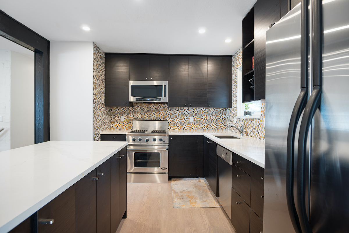 1806 Chalmers Ave, Port Coquitlam 4