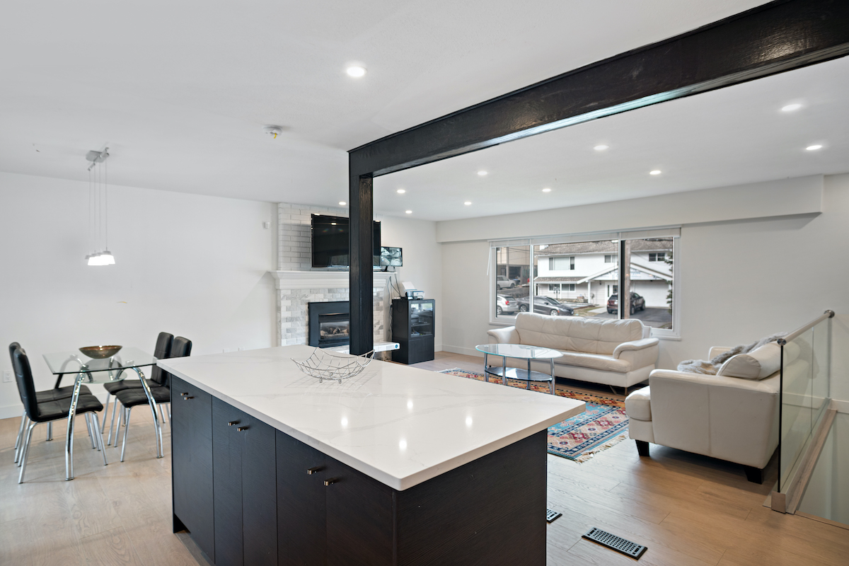 1806 Chalmers Ave, Port Coquitlam 7