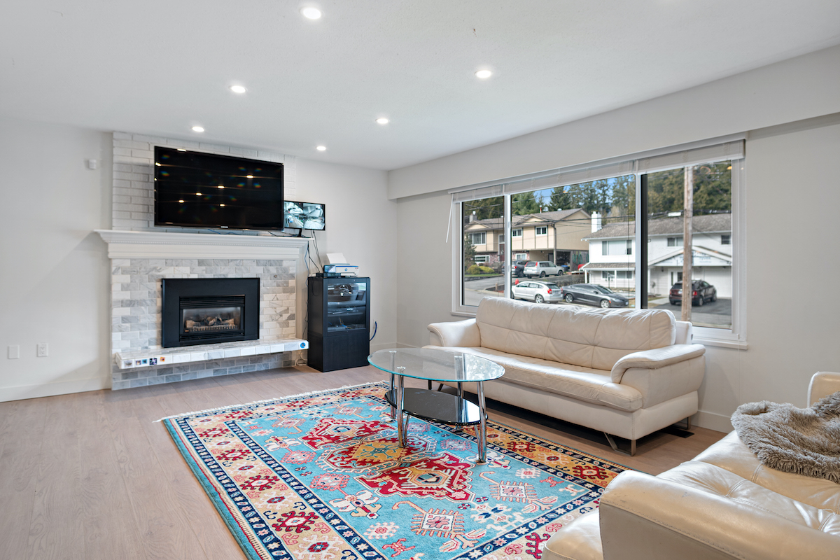1806 Chalmers Ave, Port Coquitlam 11