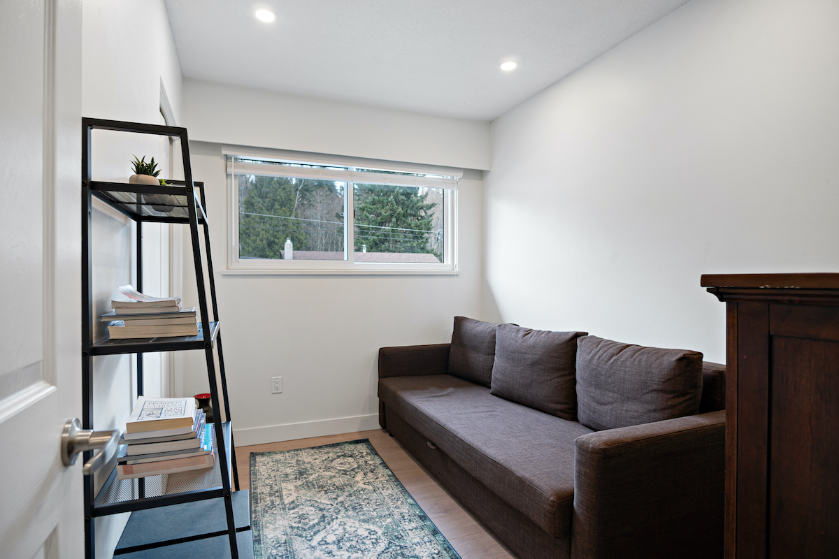 1806 Chalmers Ave, Port Coquitlam 20