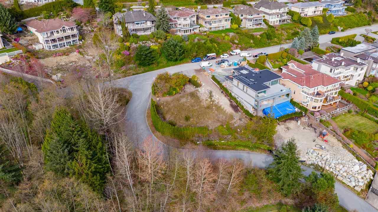 2690 Chelsea Court, West Vancouver 18