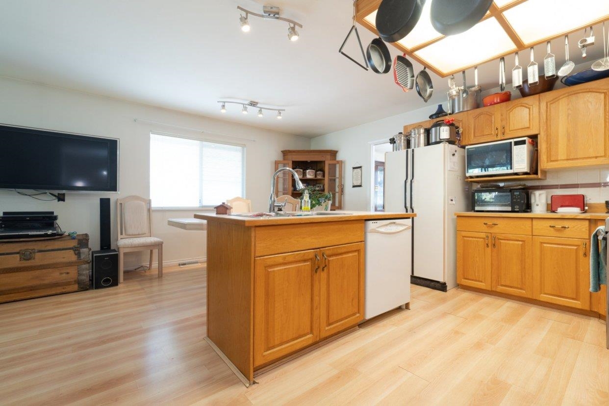 1463 BLACKWATER PLACE 17