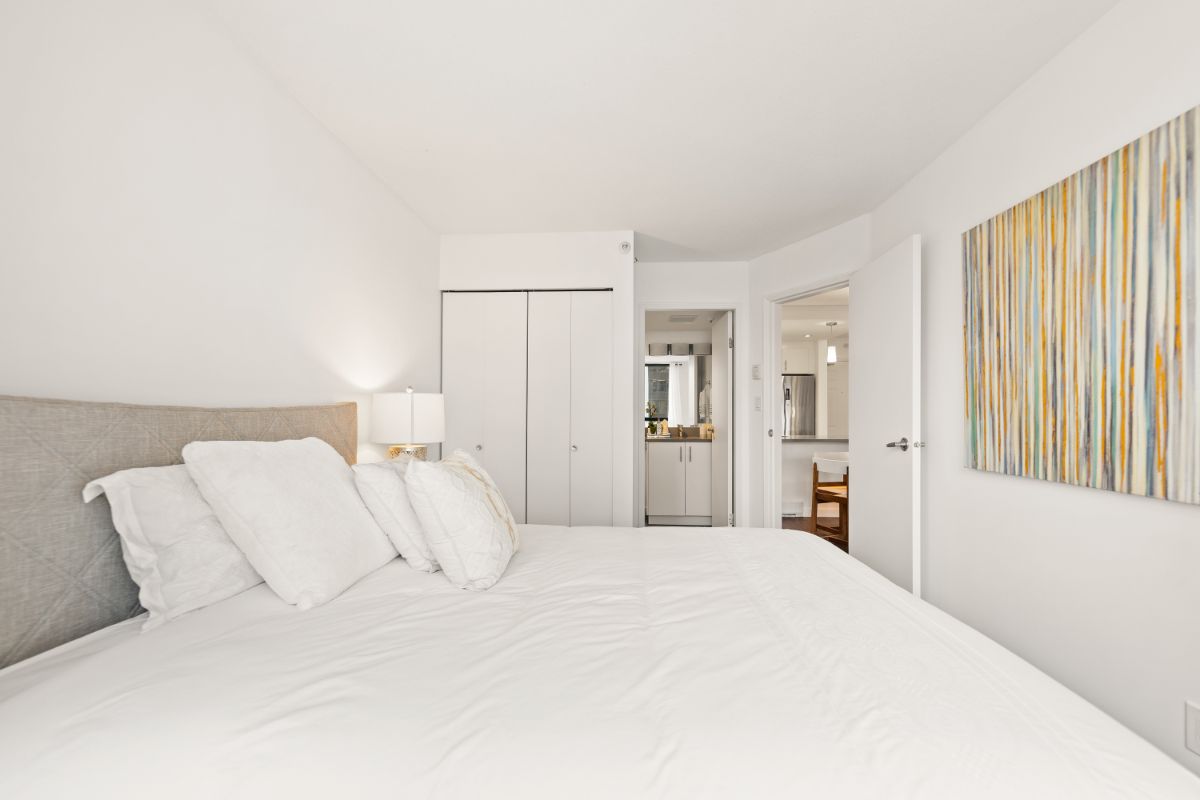 1506 811 Helmcken Street, Vancouver 11