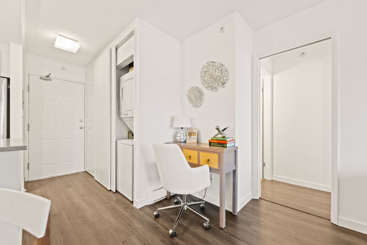 1506 811 Helmcken Street, Vancouver 13