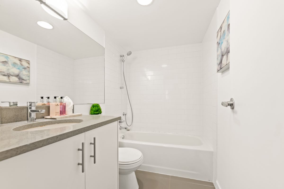 1506 811 Helmcken Street, Vancouver 14