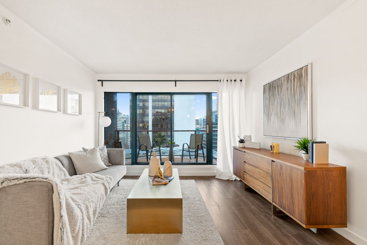 1506 811 Helmcken Street, Vancouver 2