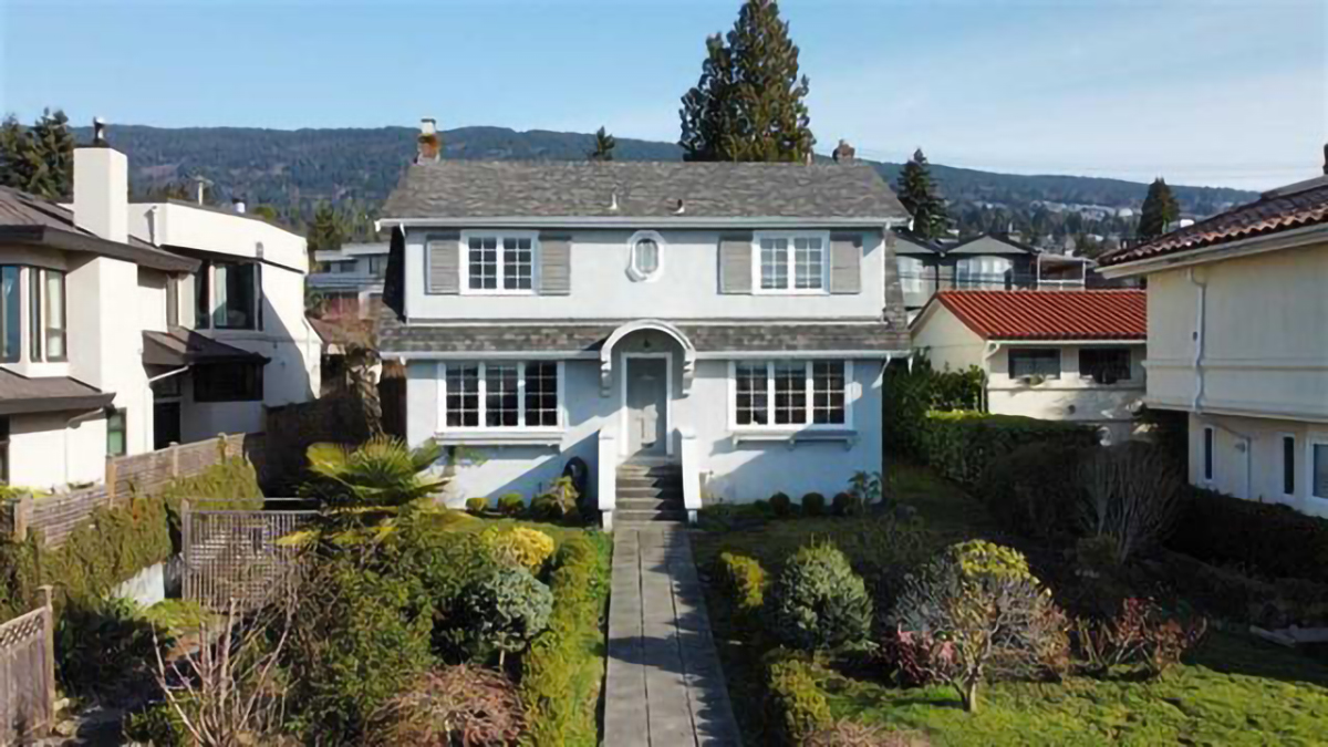 2361 Bellevue Avenue, West Vancouver