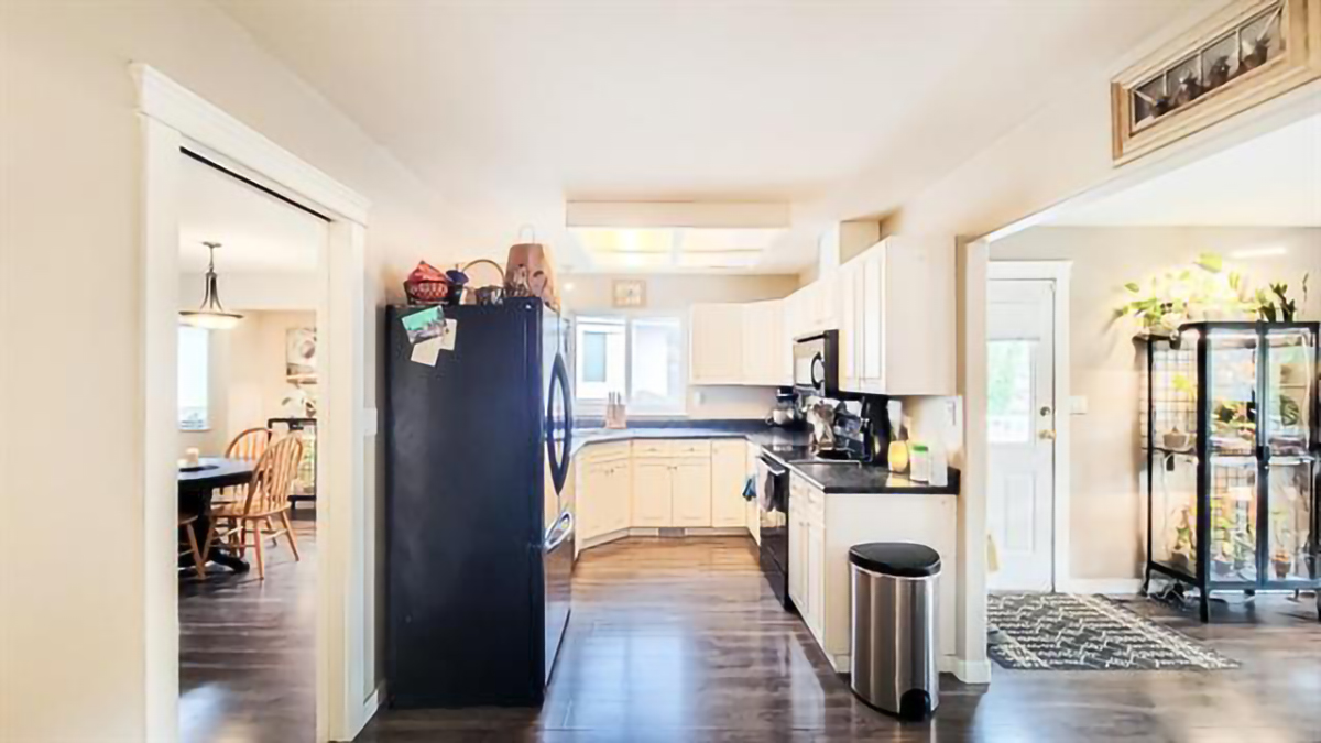 1457 Dormel Court, Coquitlam 8