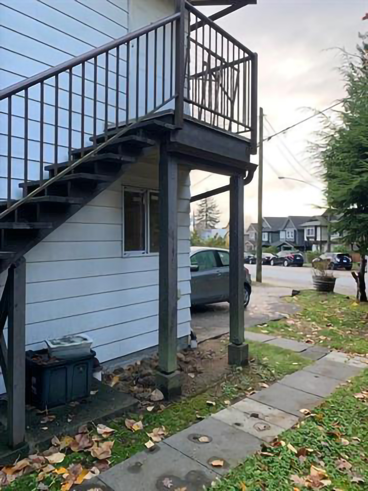 2044 Larson Road North Vancouver 7