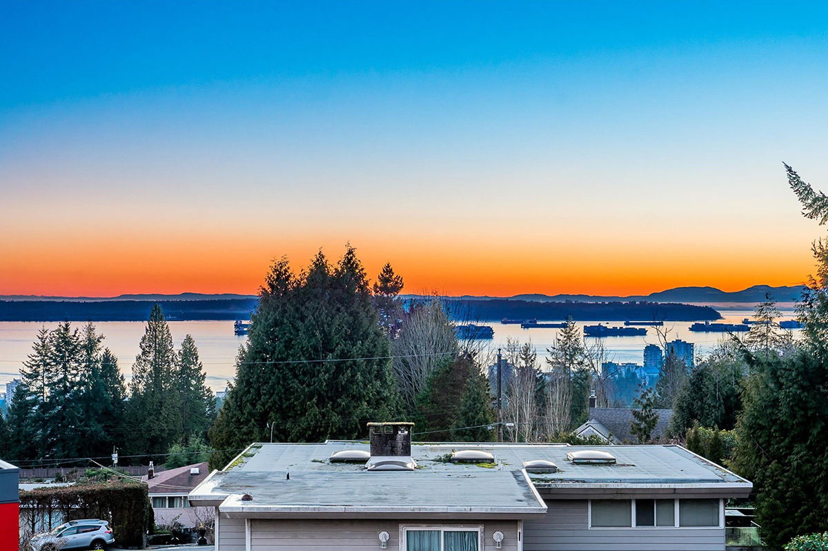 1154 Palmerston Ave, West Vancouver 17