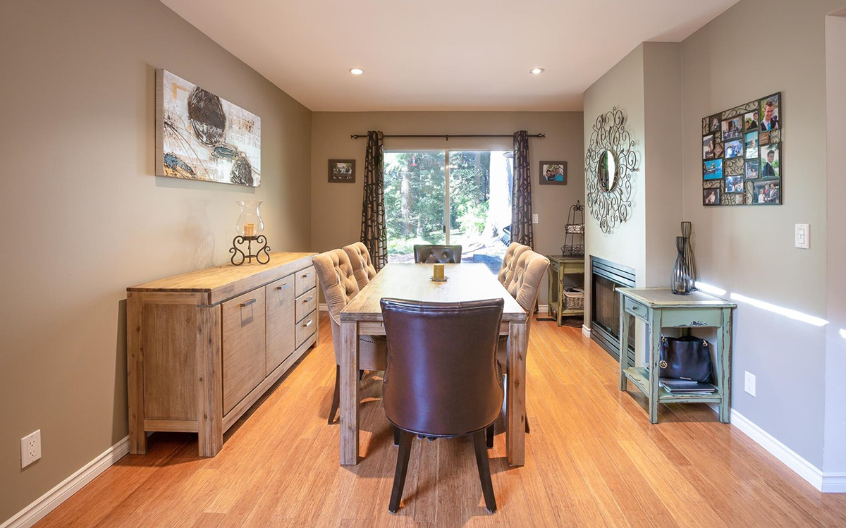 39 Deerwood Place, Port Moody 16