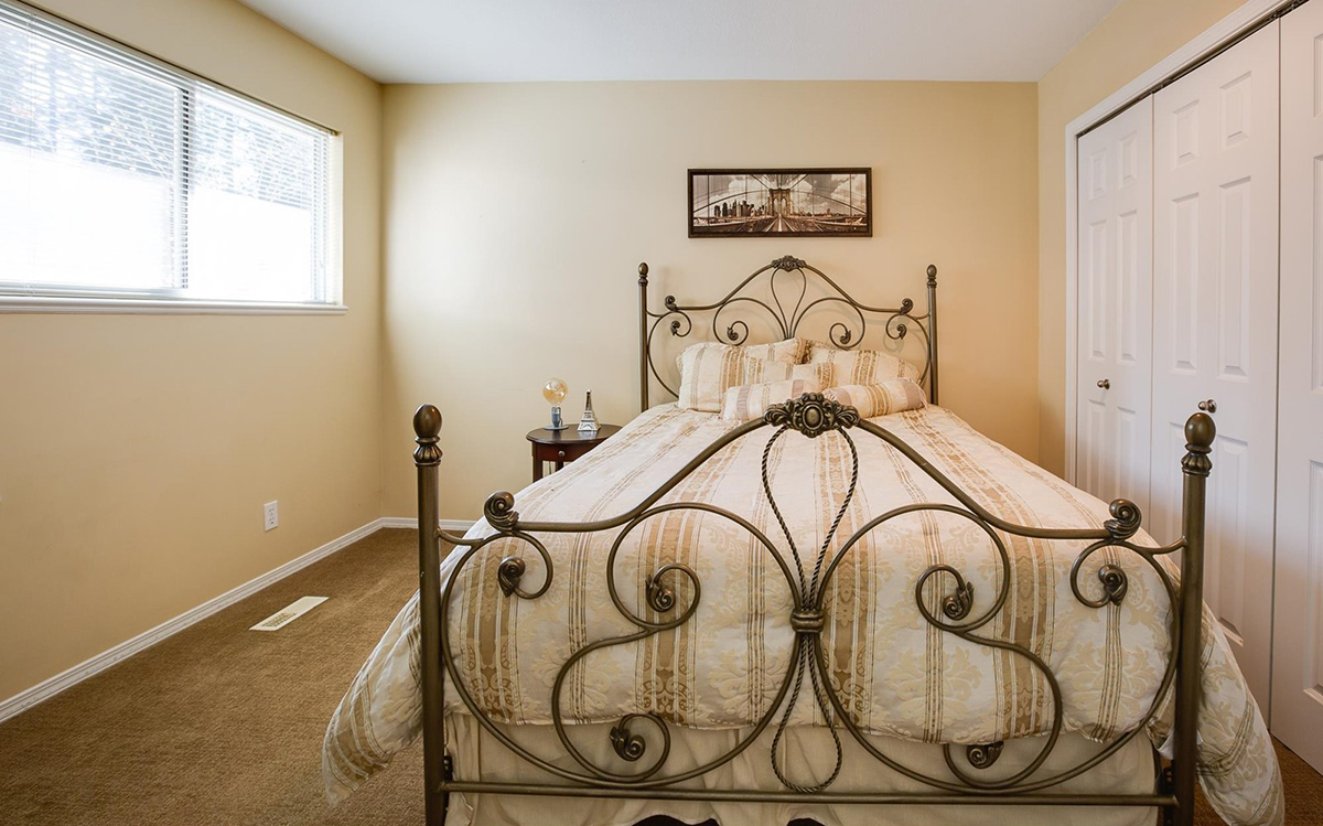 39 Deerwood Place, Port Moody 24