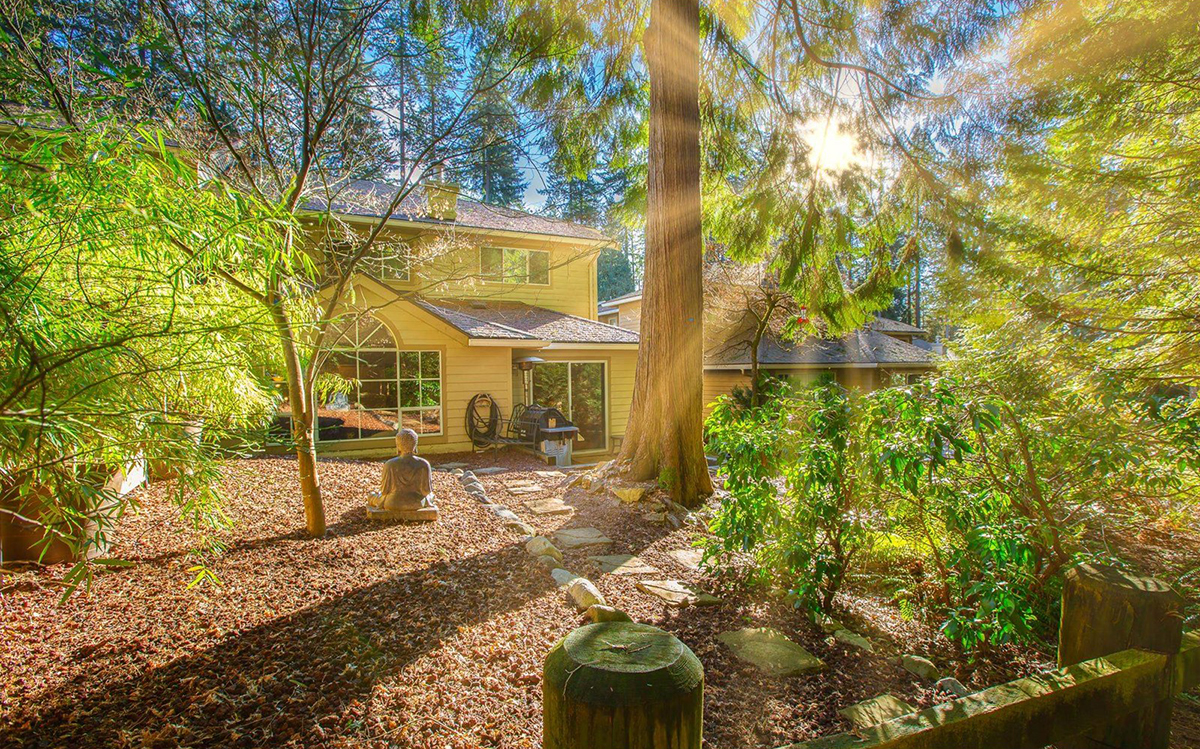 39 Deerwood Place, Port Moody 4