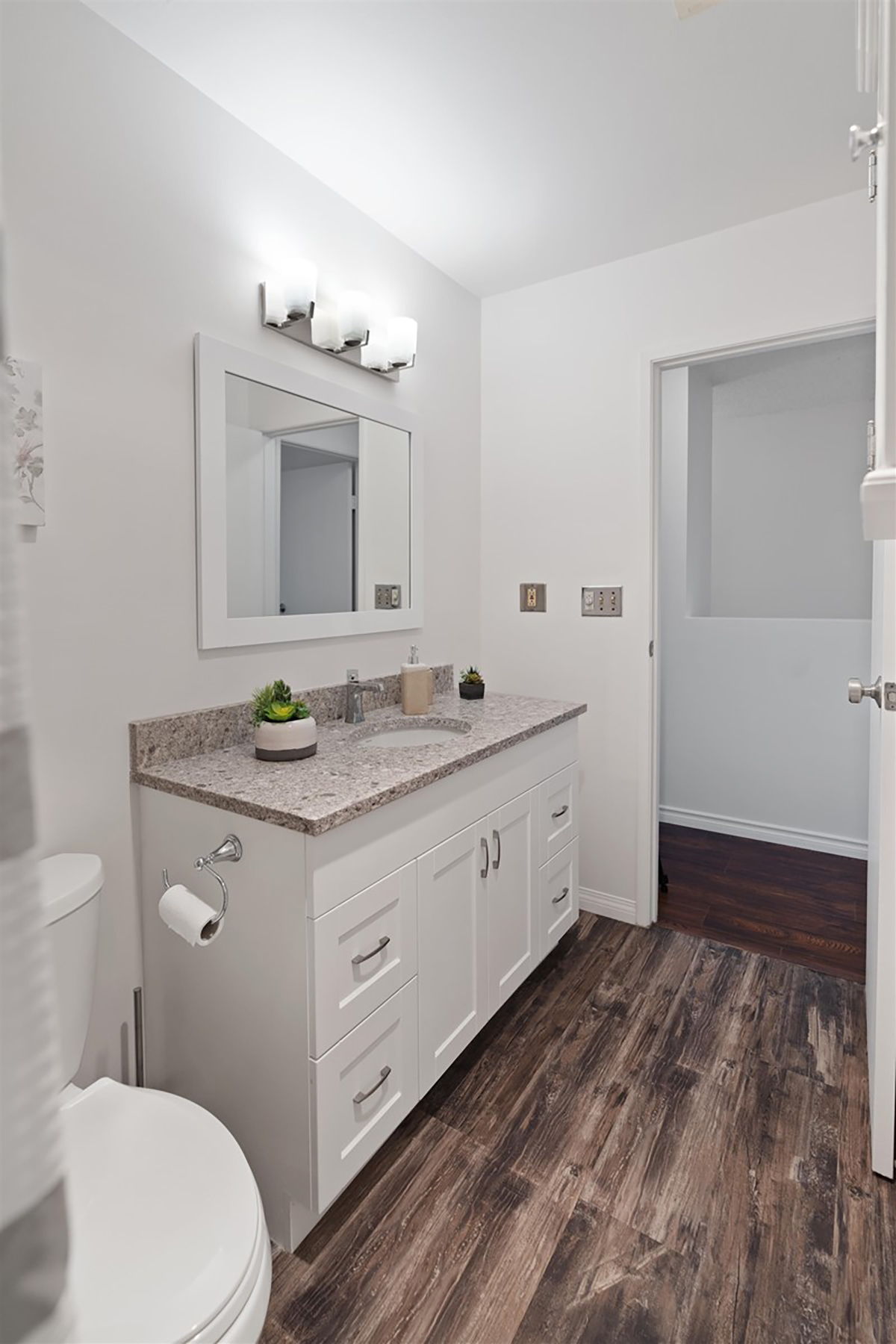 862 Blakstock Road, Port Moody 27