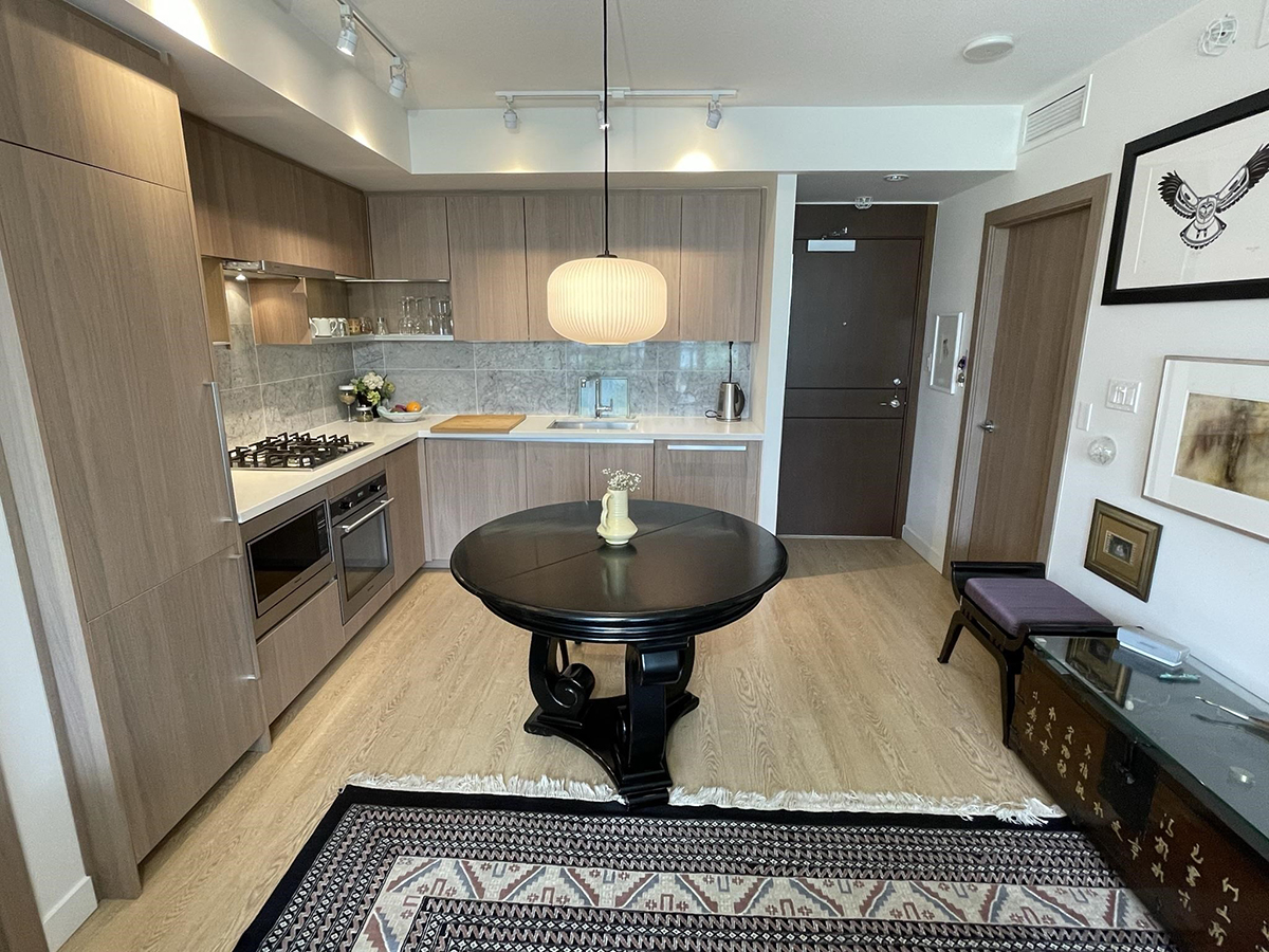 621 68 Smithe Street, Vancouver 2