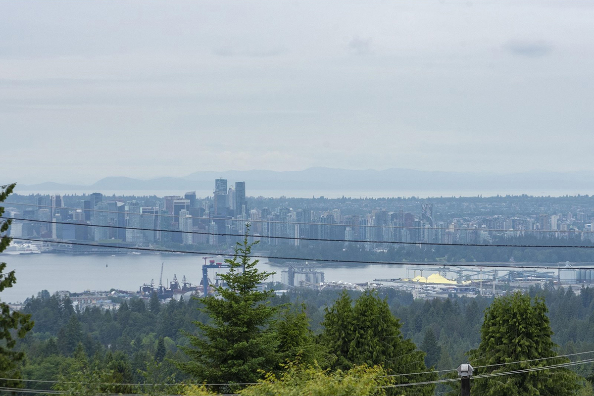 408 Monteray Avenue, North Vancouver