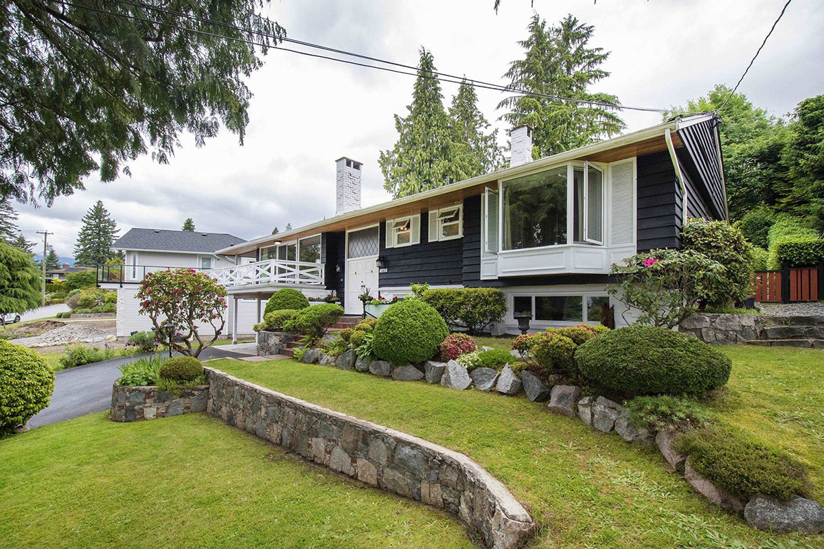 408 Monteray Avenue, North Vancouver 3