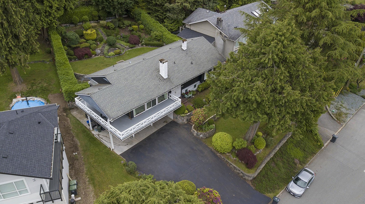 408 Monteray Avenue, North Vancouver 32