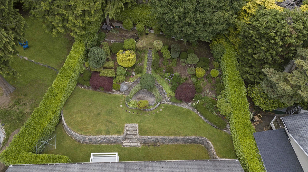 408 Monteray Avenue, North Vancouver 33