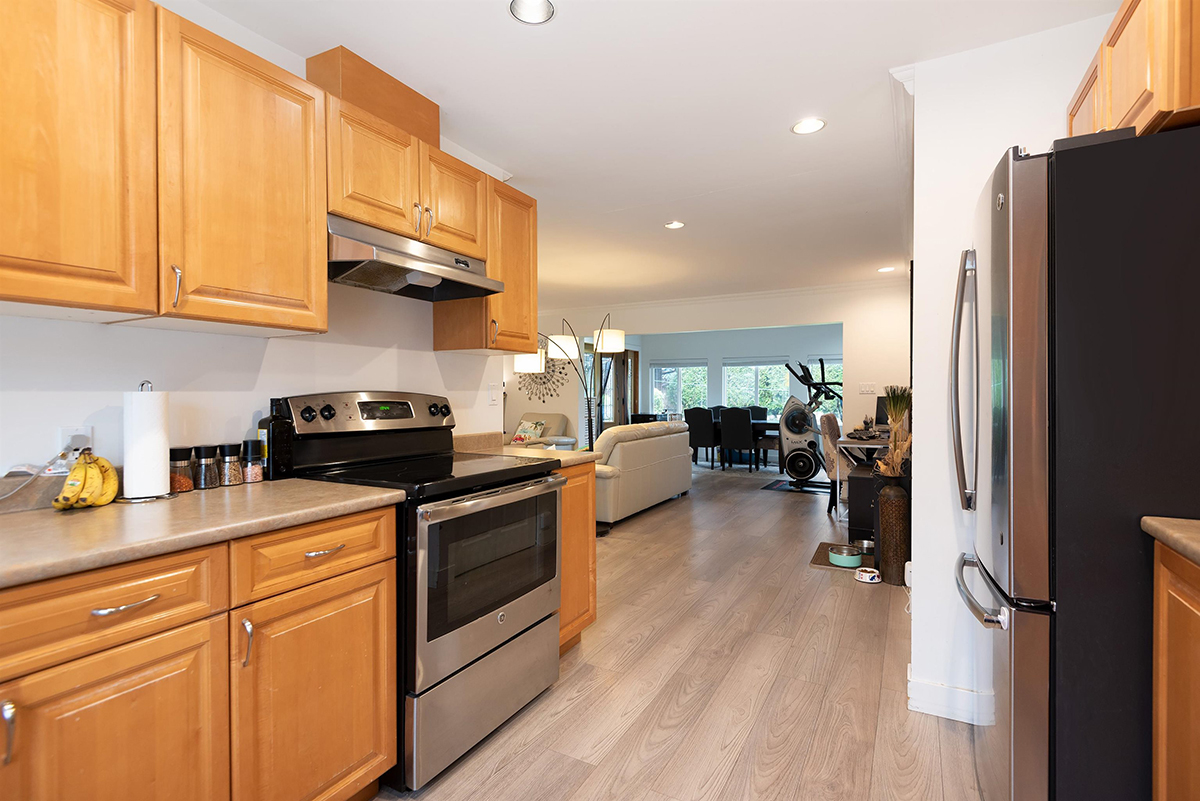 1140 Maplewood Crescent, North Vancouver 14