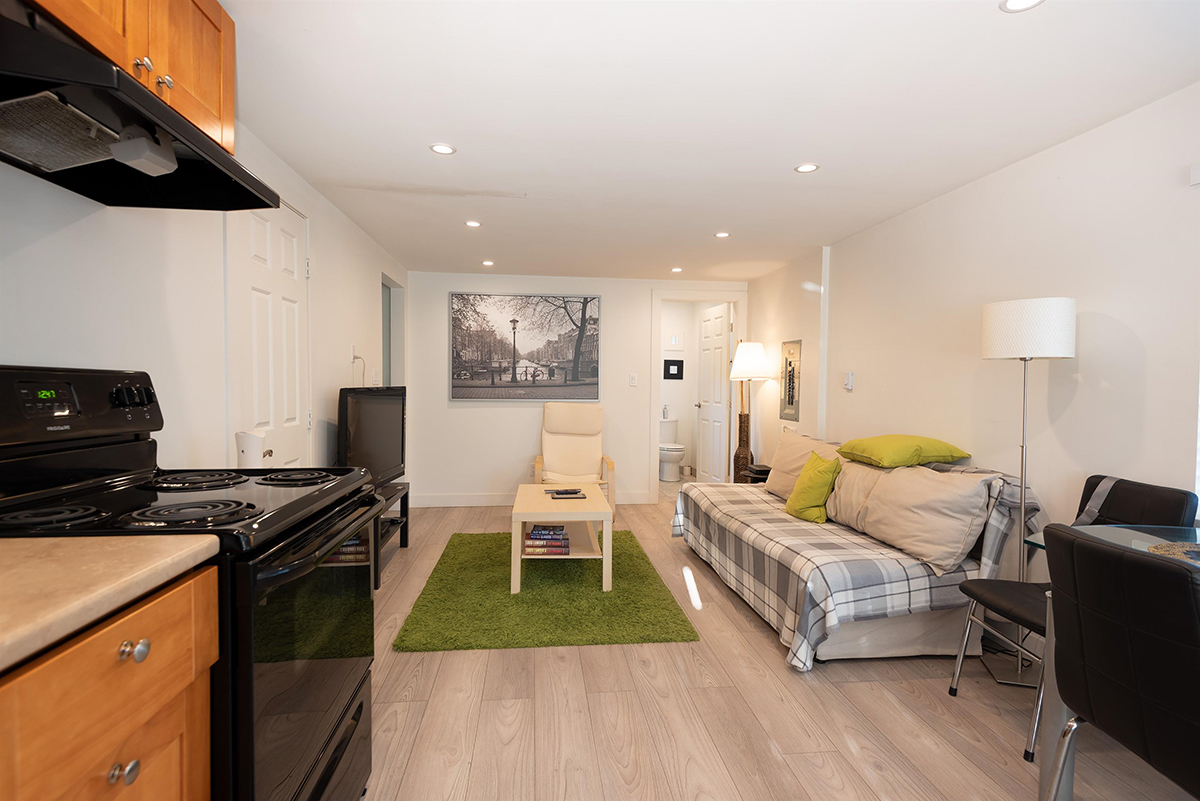 1140 Maplewood Crescent, North Vancouver 19