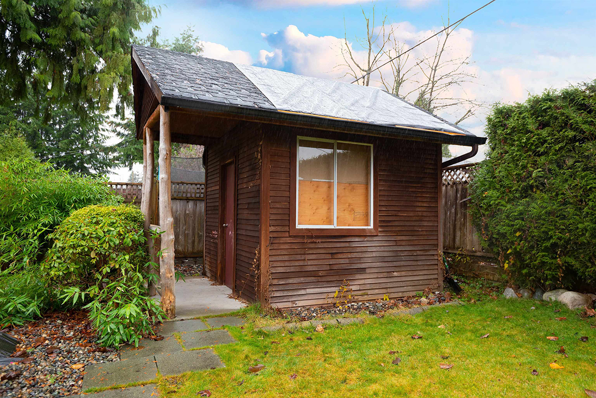 1140 Maplewood Crescent, North Vancouver 32
