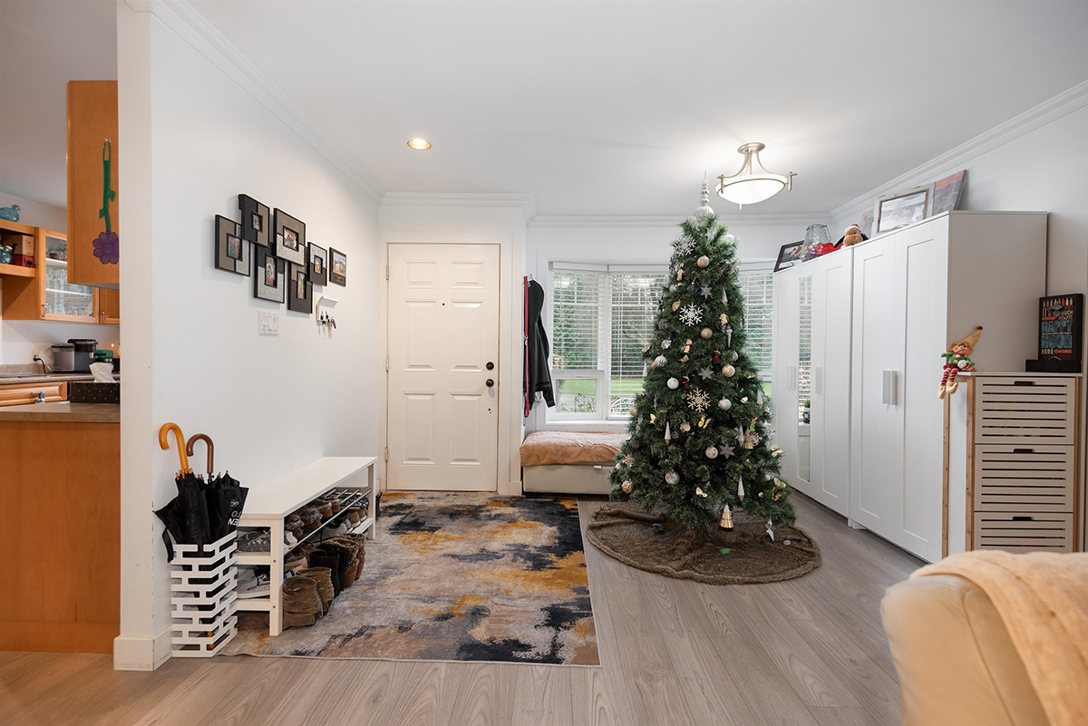 1140 Maplewood Crescent, North Vancouver 9
