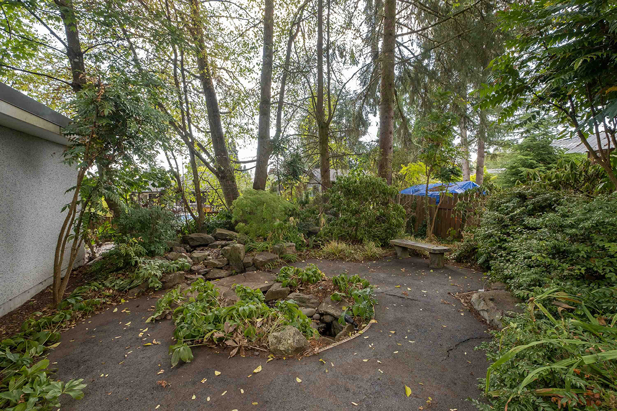 1355 Chamberlain Drive, North Vancouver 31