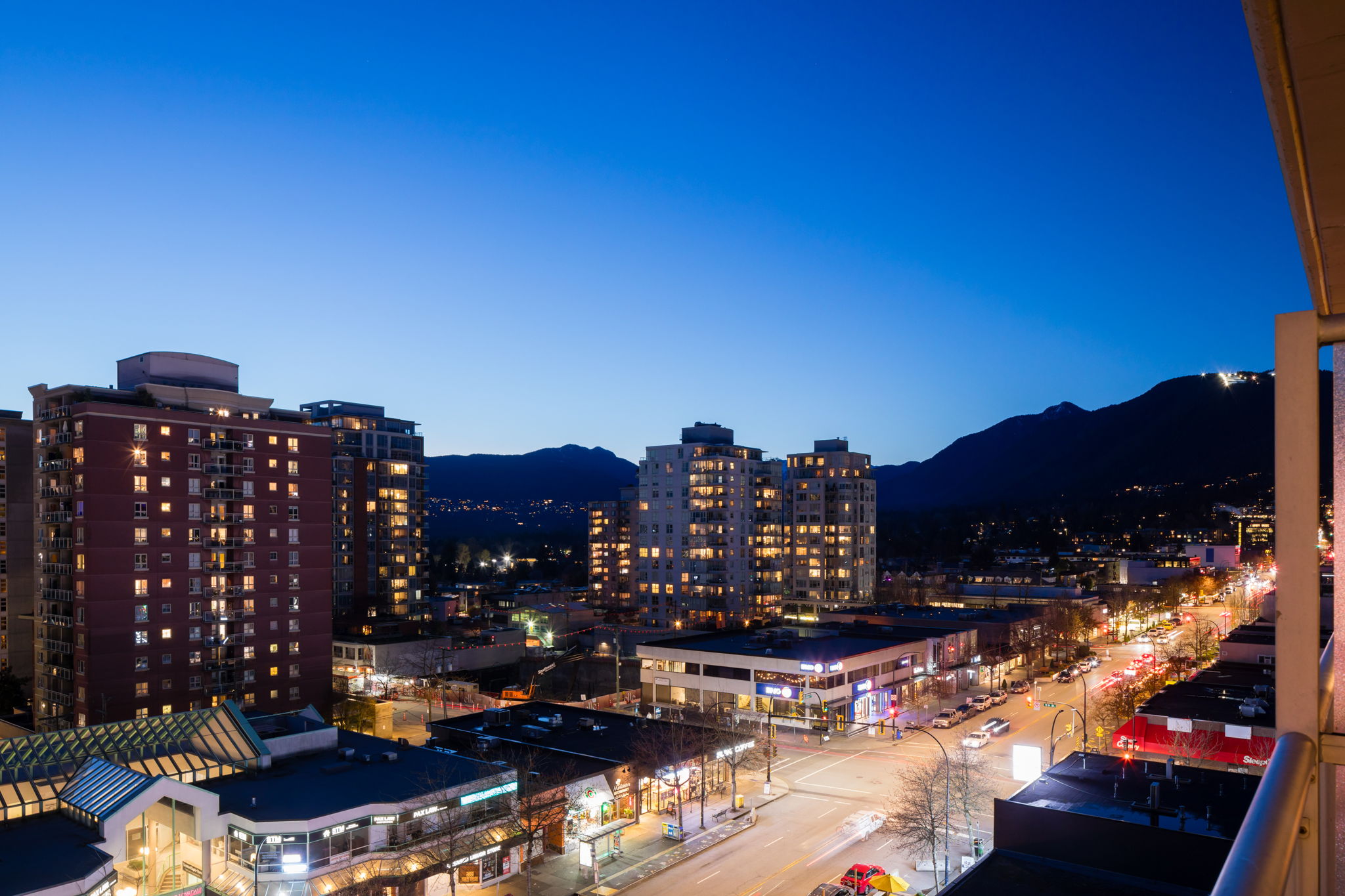 906 108 E 14th Street,  North Vancouver 38