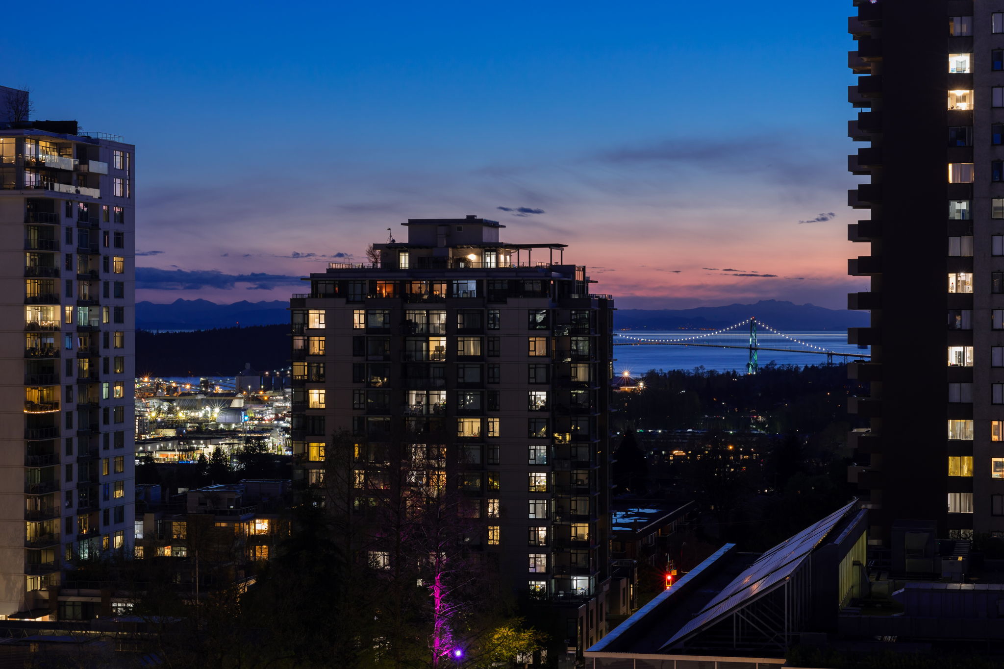 906 108 E 14th Street,  North Vancouver 40