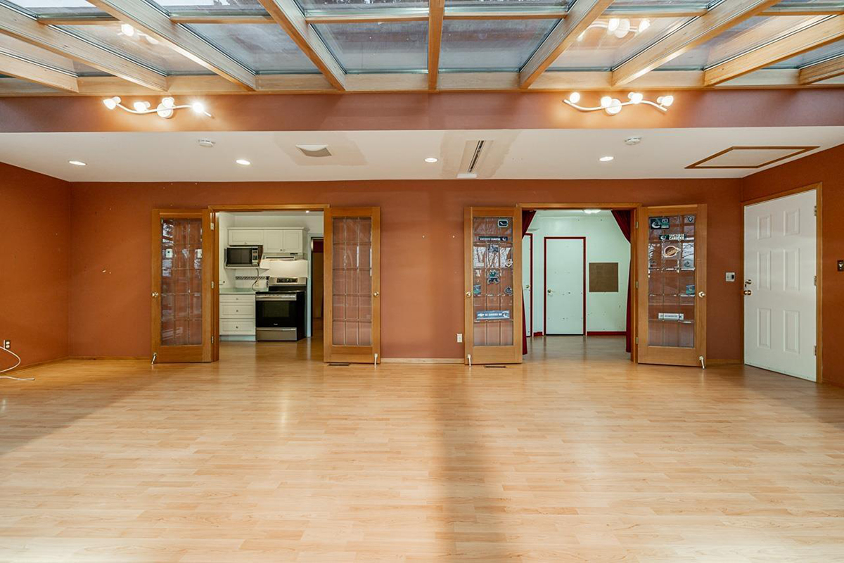 1355 Chamberlain Drive, North Vancouver 14