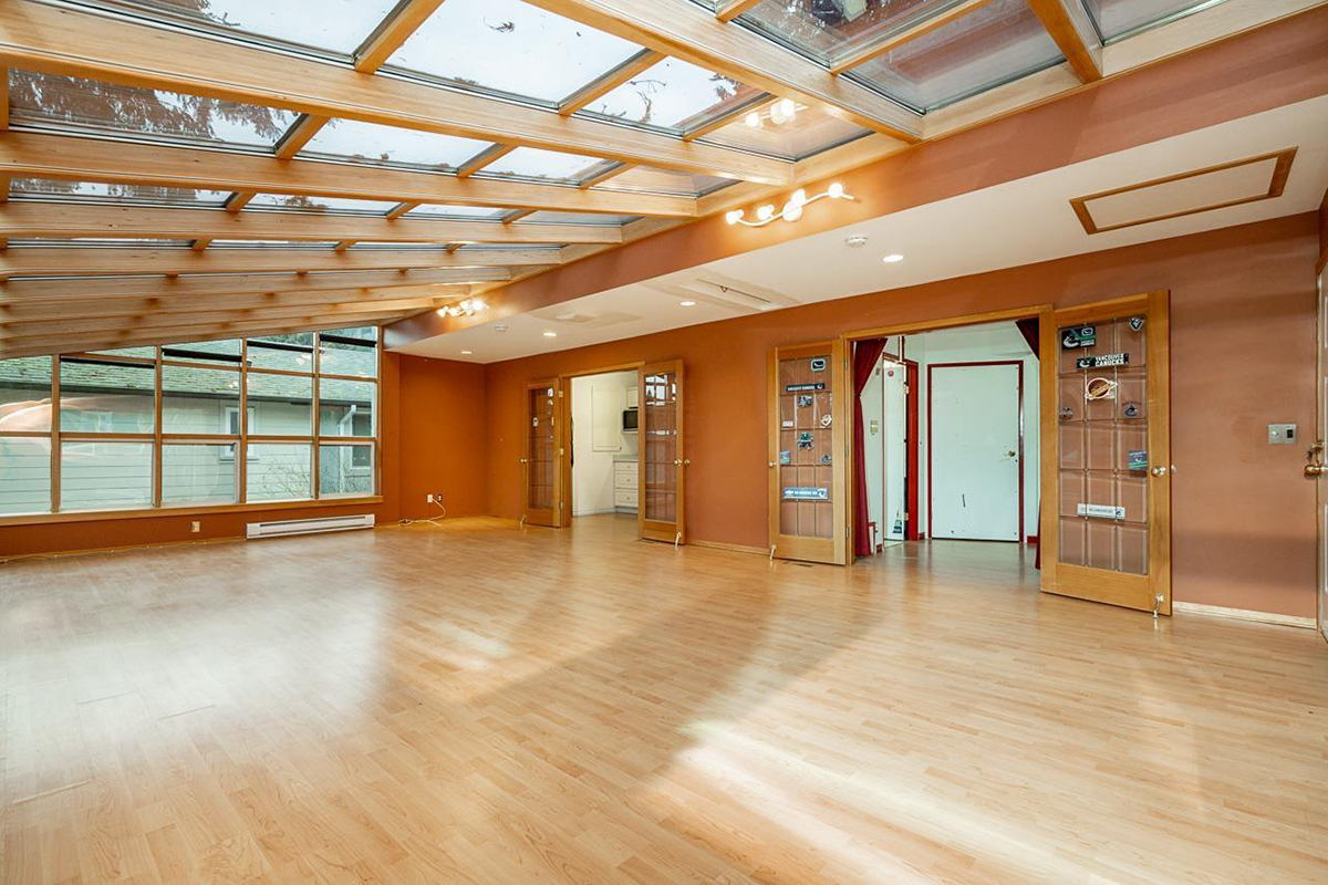 1355 Chamberlain Drive, North Vancouver 15