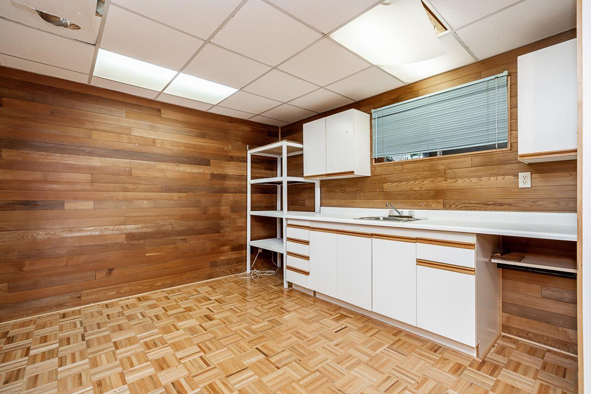 1355 Chamberlain Drive, North Vancouver 26