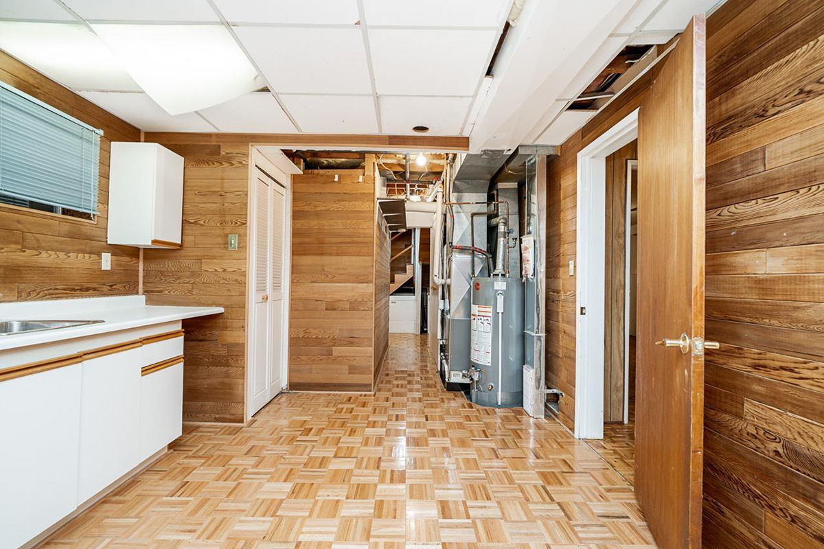 1355 Chamberlain Drive, North Vancouver 28