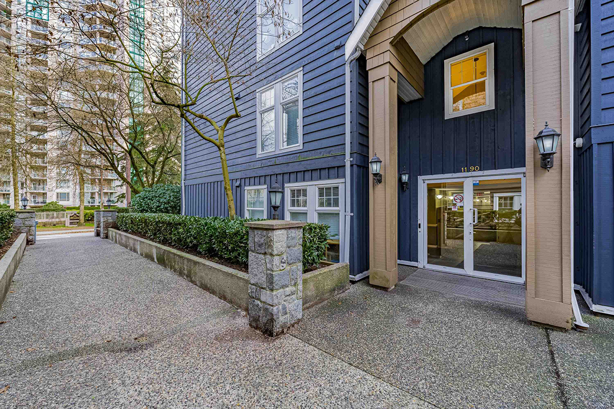 207 1190 Eastwood Street, Coquitlam 3